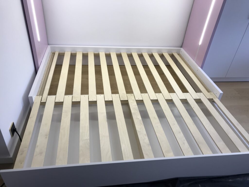 łóżko dla dziecka domek led rozsuwane