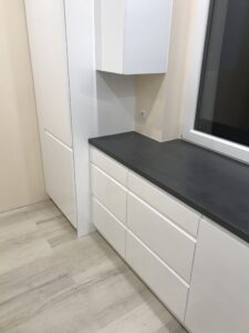 biały połysk na wymiar kuchnia 