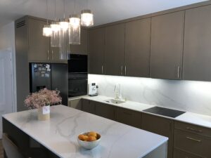 fronty frezowane cienka ramka na wymiar